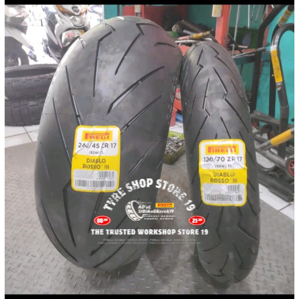 Ban Pirelli Diablo Rosso III Ukuran 120/70-R17 & 240/45-R17 Ban Radial Soft Commpound [TUBELESS]