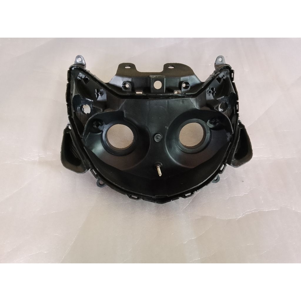 batok housing lampu depan Yamaha Xeon karbu old lokal