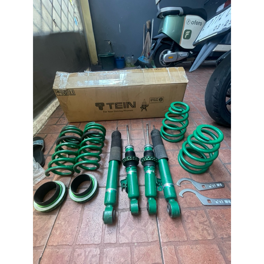 coilover merk Tein street advance Z toyota kijang innova riborn/old