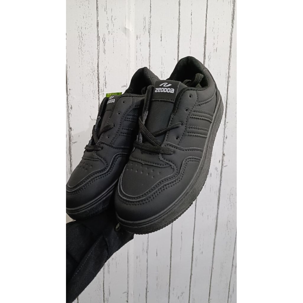 Sepatu Zeodda | sepatu hitam