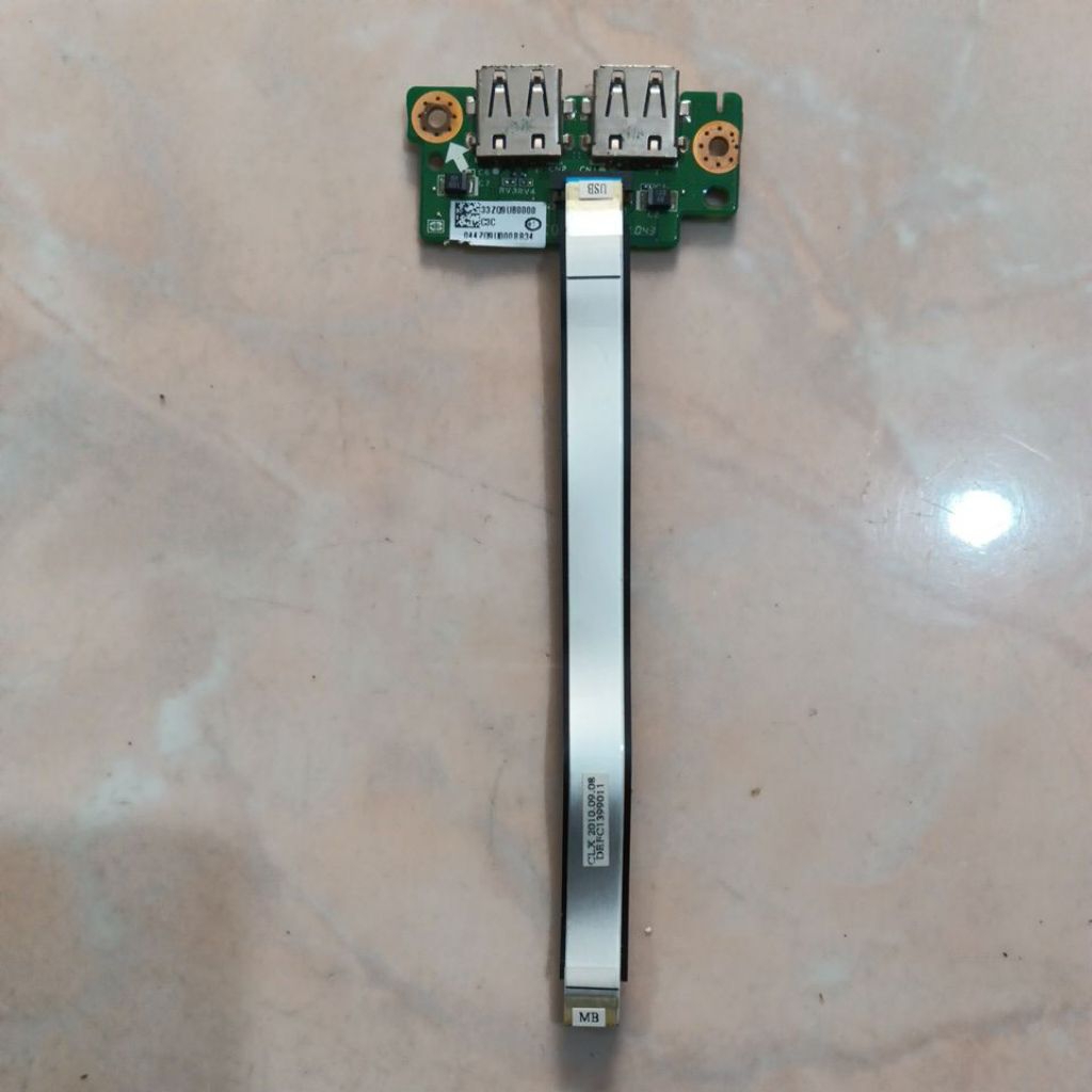 Fleksibel Dan Childboard USB Laptop Acer Aspire 4738Z
