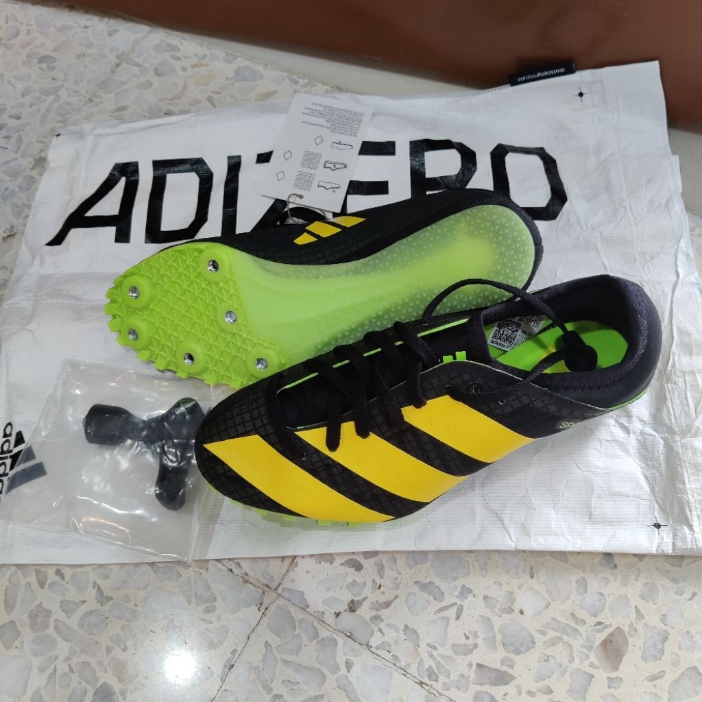 sepatu atletik adidas sprintstar original BNIB