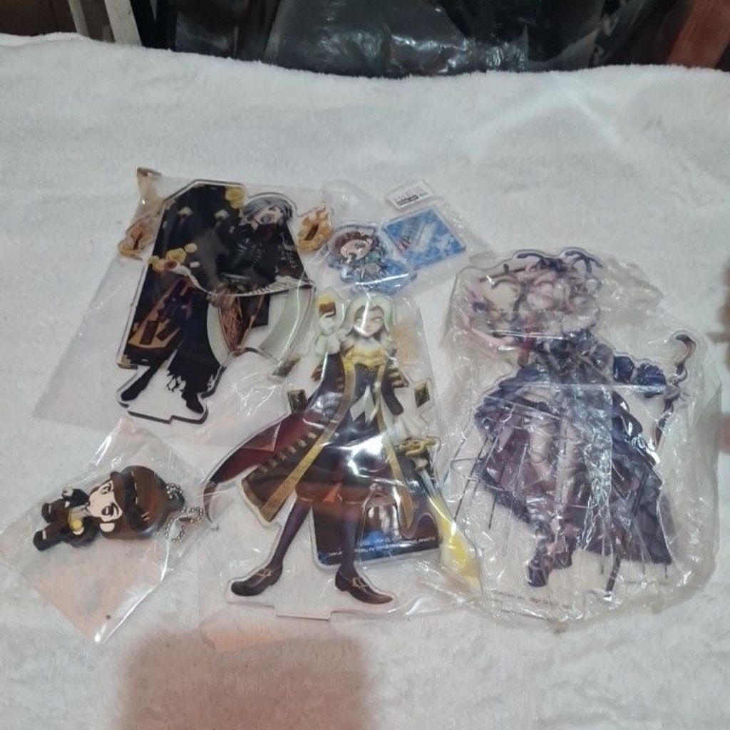 identity V idv rubber akrilik keychain figure official