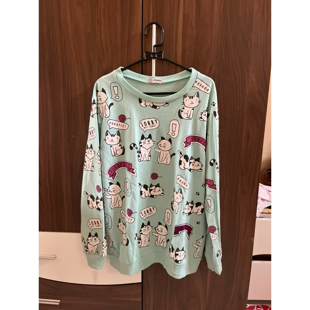 PRELOVED SWEATER NEVADA