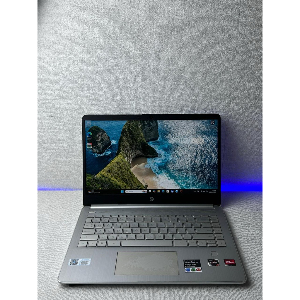 HP laptop 14s fq2xxx Amd Ryzen 5 5625U 8/512GB