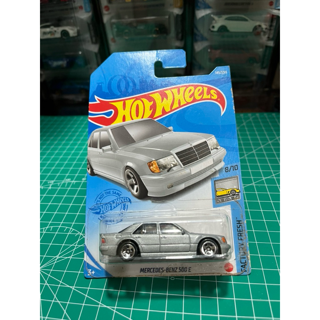hot wheels mercedes benz 500 e silver