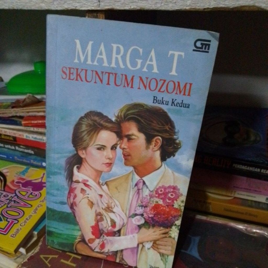 Novel sekuntum Nozomi buku kedua