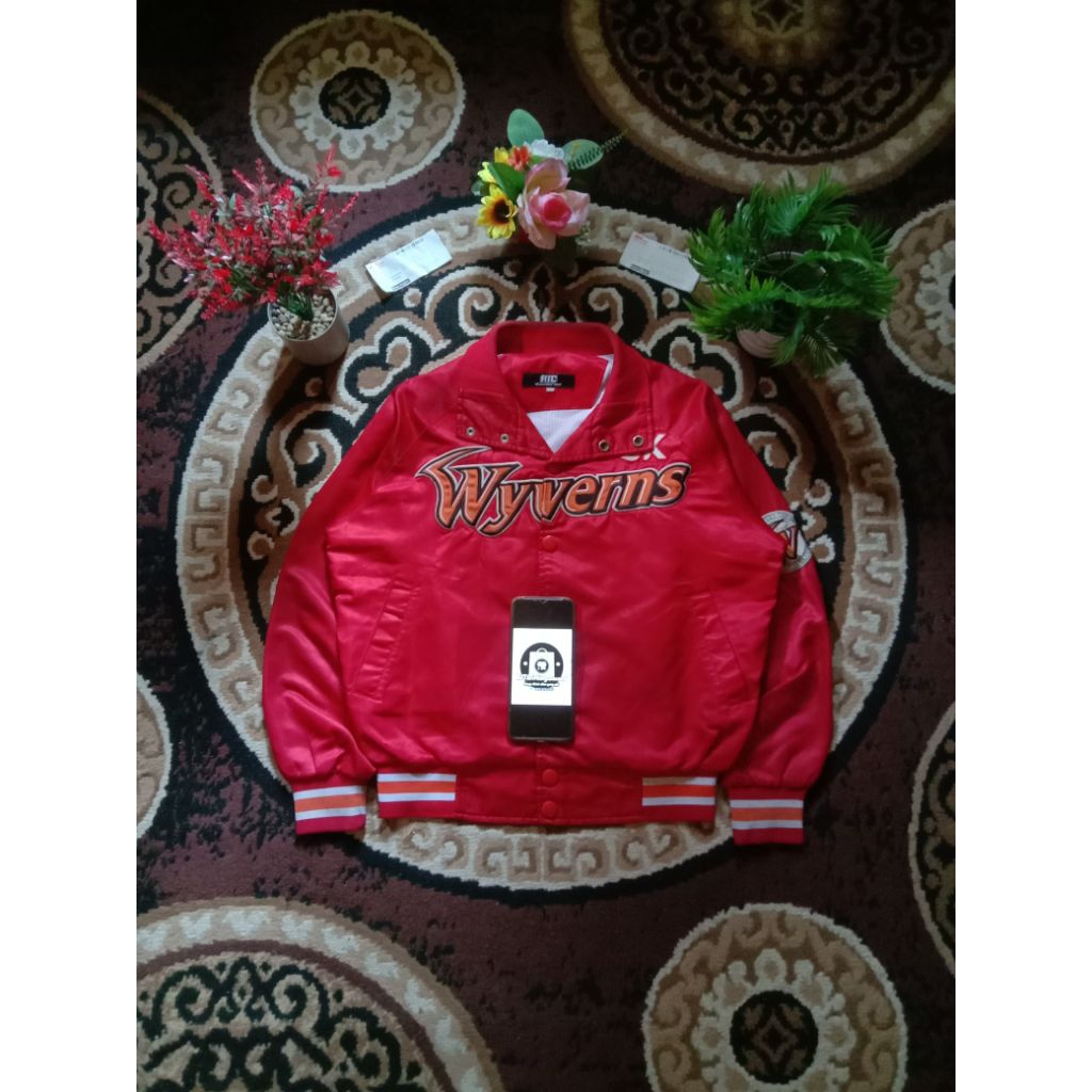 VARSITY WYVERNS