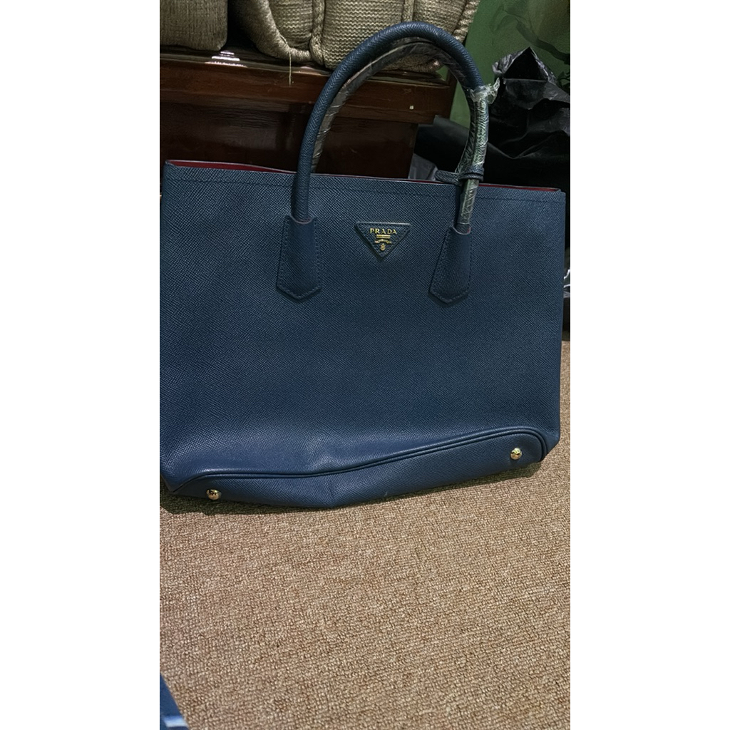 Prada baobao tote bag ori preloved