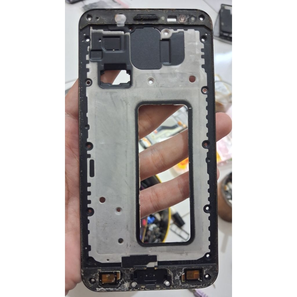 FRAME TATAKAN LCD SAMSUNG GALAXY J7 PLUS COPOTAN