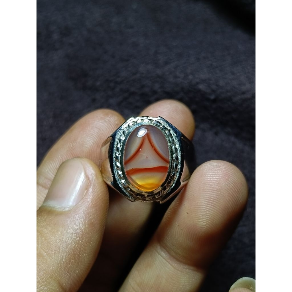cincin batu akik Sulaiman Merah segitiga natural