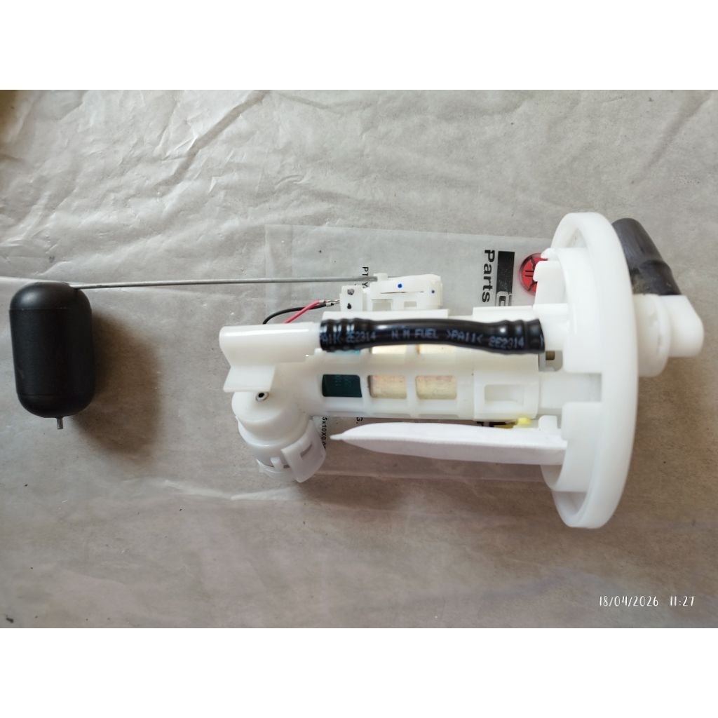 Fuel Pump Yamaha Vixion Old 3C1 2009-2012 Original