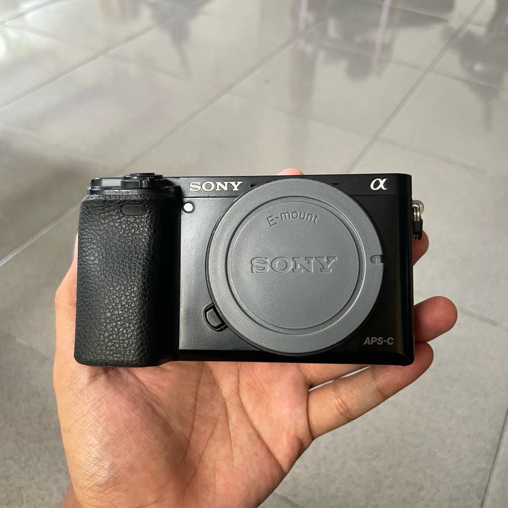 Sony a6000 body only