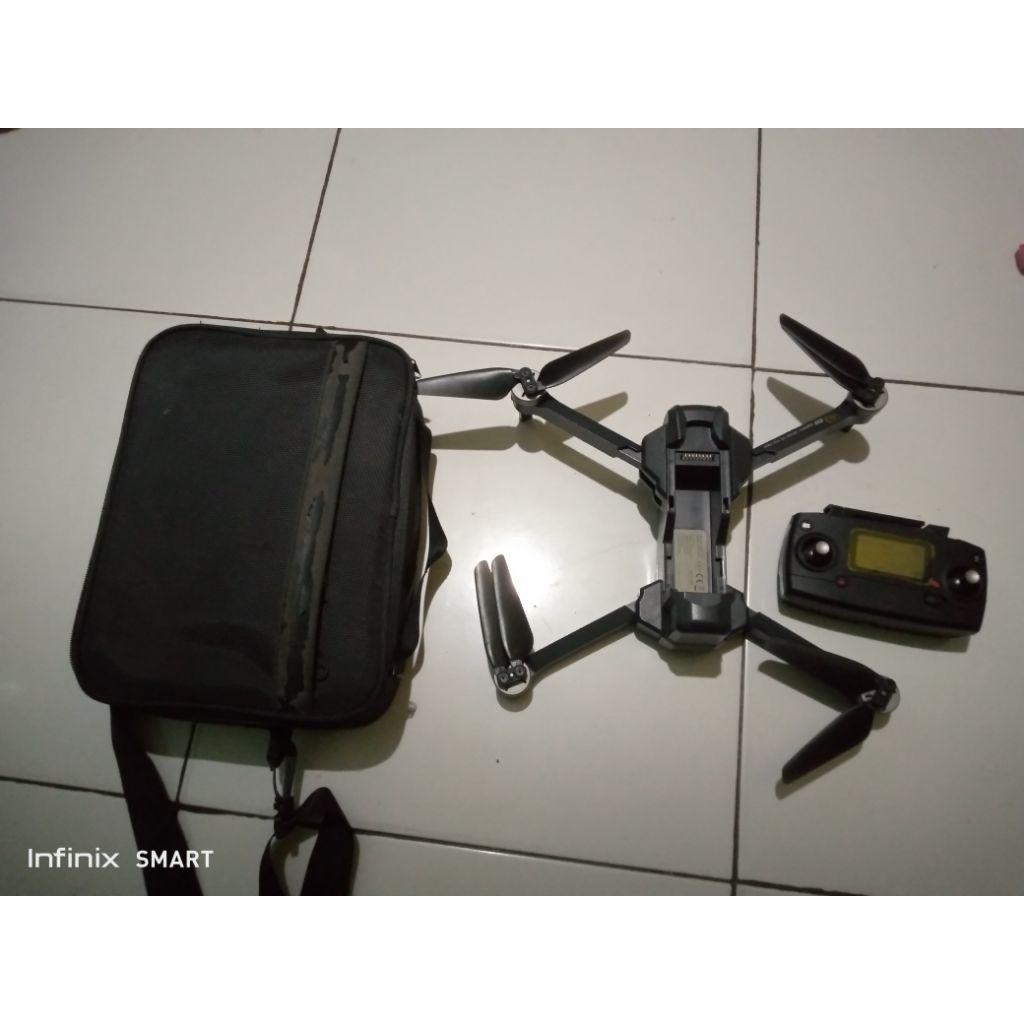 drone mjx bugs 12 eis