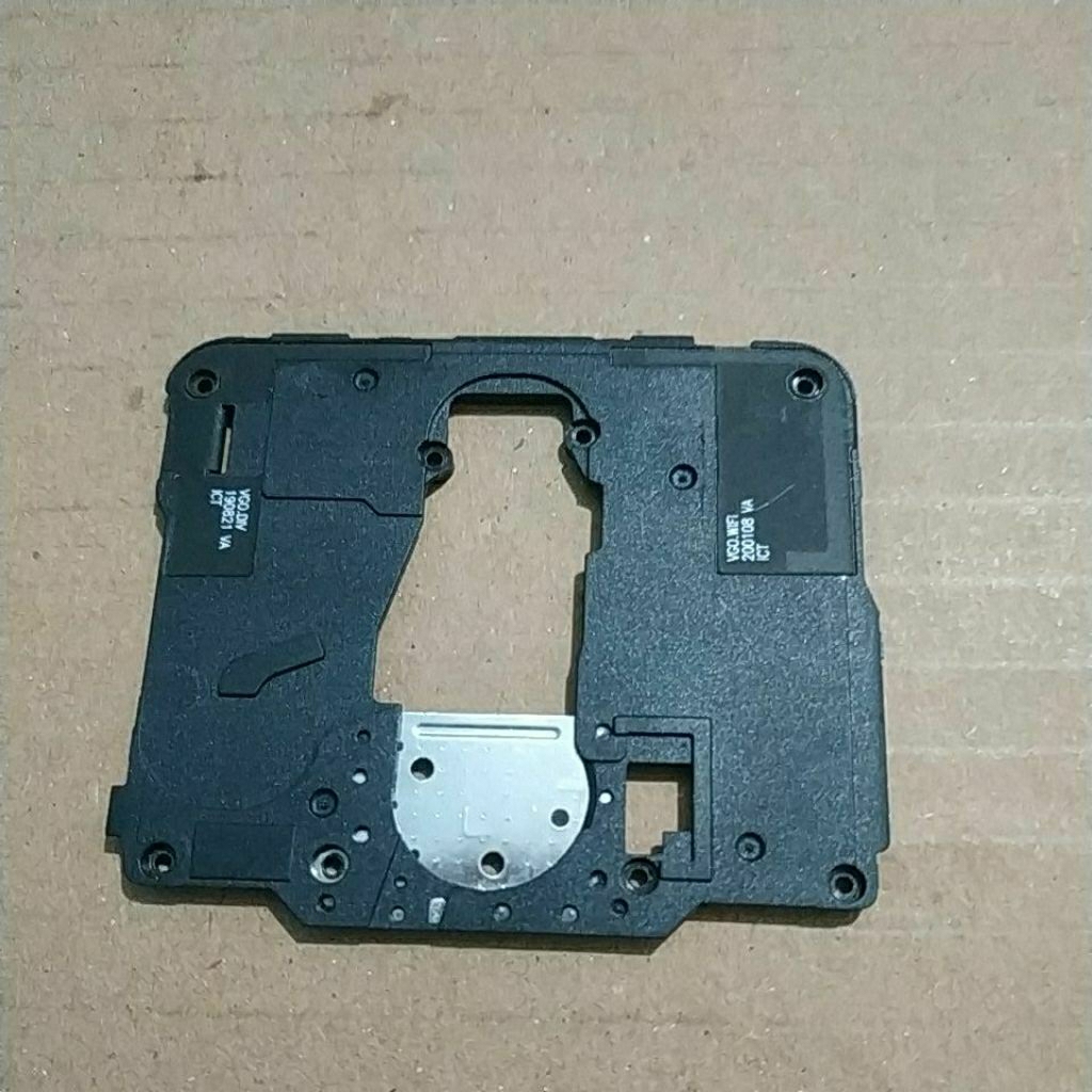 Tutup mesin bekas Sharp Aquos V Sh-C02