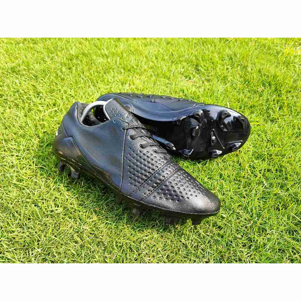 [Terlaris] Sepatu Bola Soccer CTR360 Maestri III FG - Lights Out Black