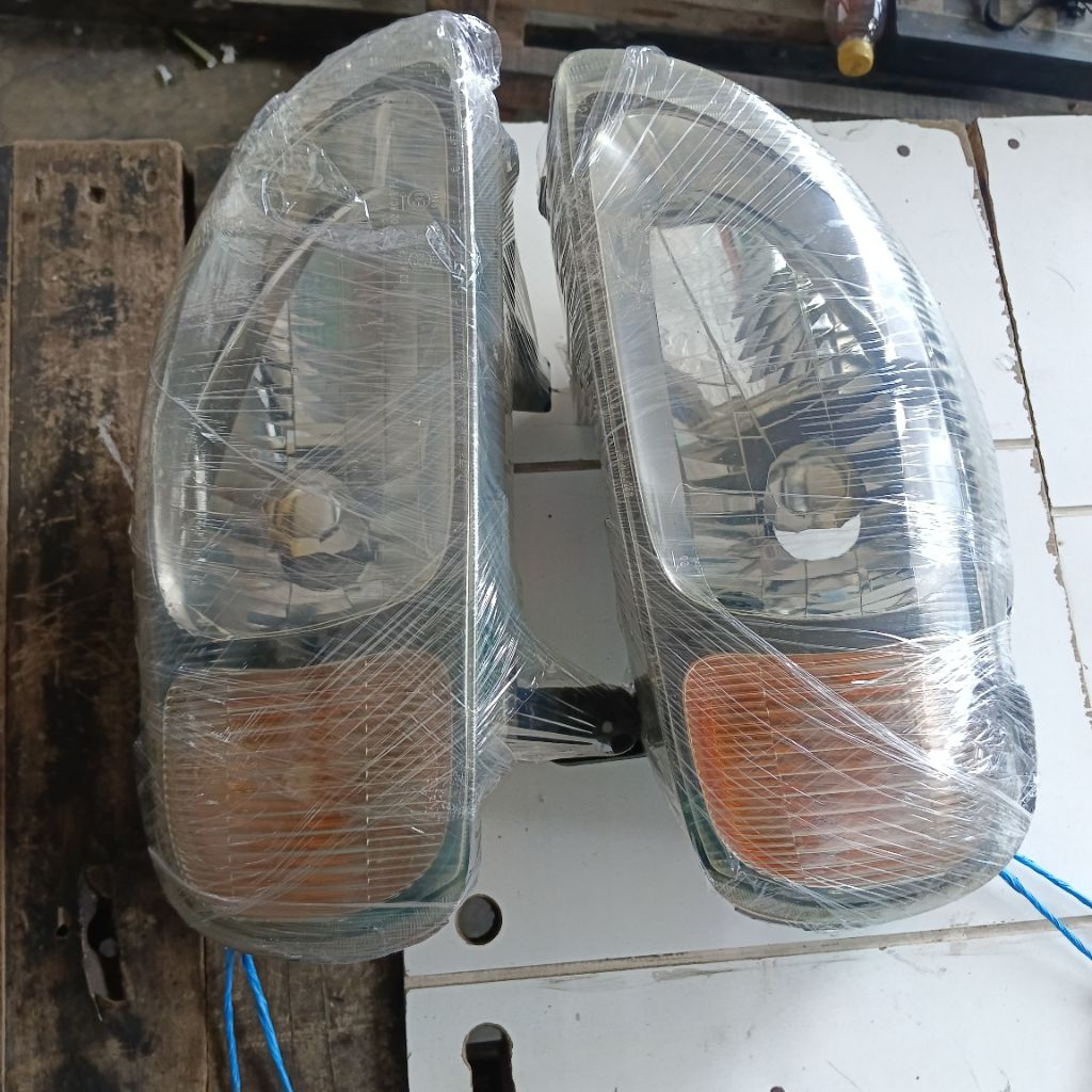 headlamp suzuki baleno 2000 2001 2002 original
