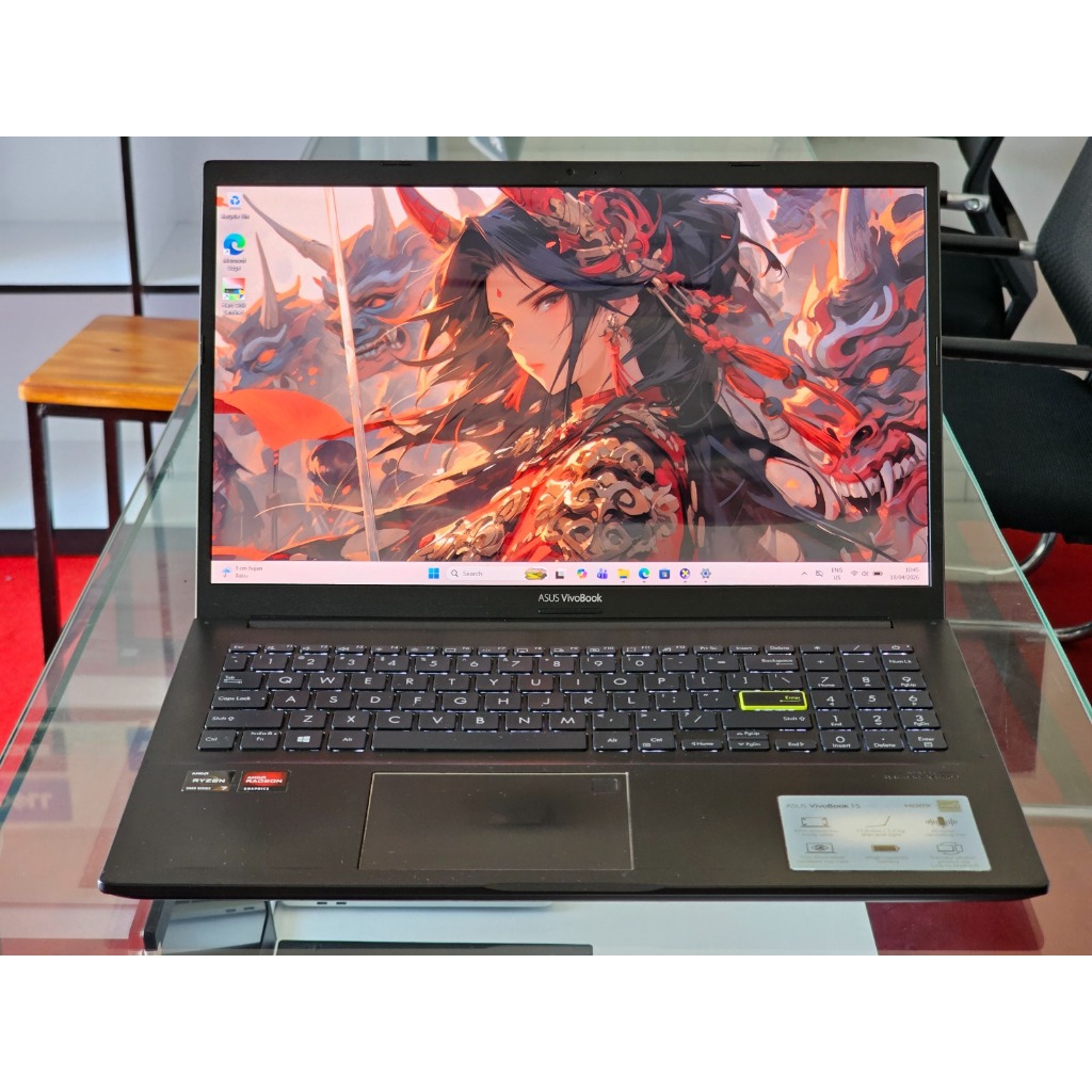 ASUS Vivobook 15 AMD Ryzen 7 5700U Ram 8 GB SSD 512 GB AMD Radeon Graphic Layar Besar Body slim perf