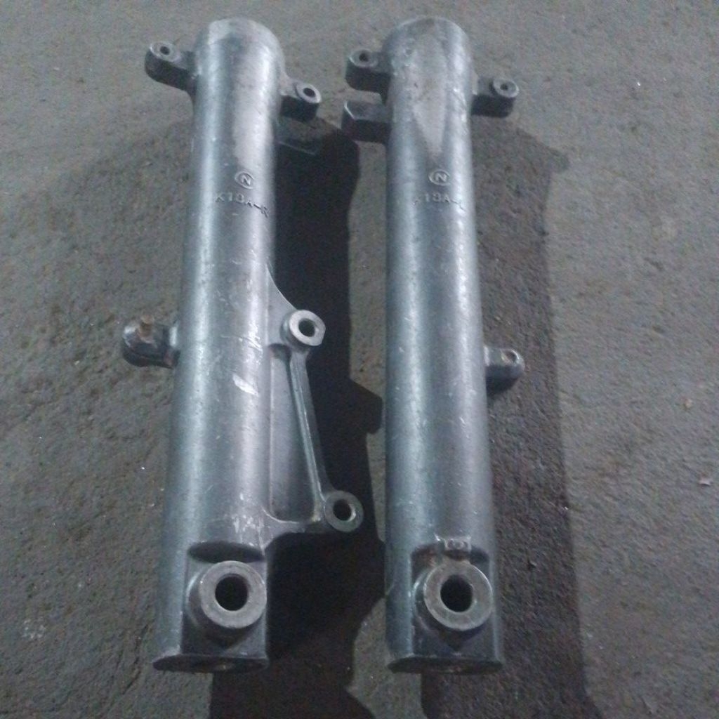 Bottom shock depan Honda Verza/CBR bekas copotan original