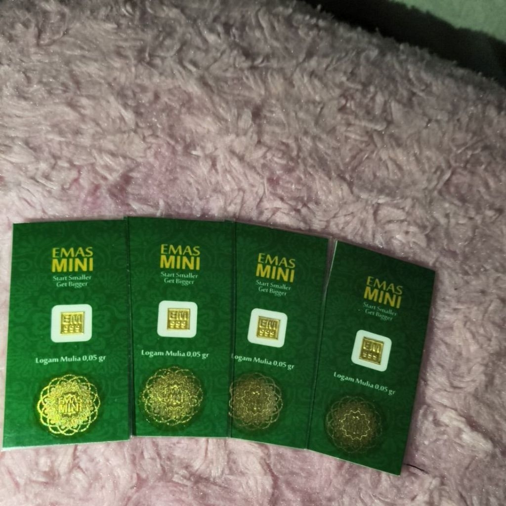 Gift Souvenir Emas mini 0,05 gram