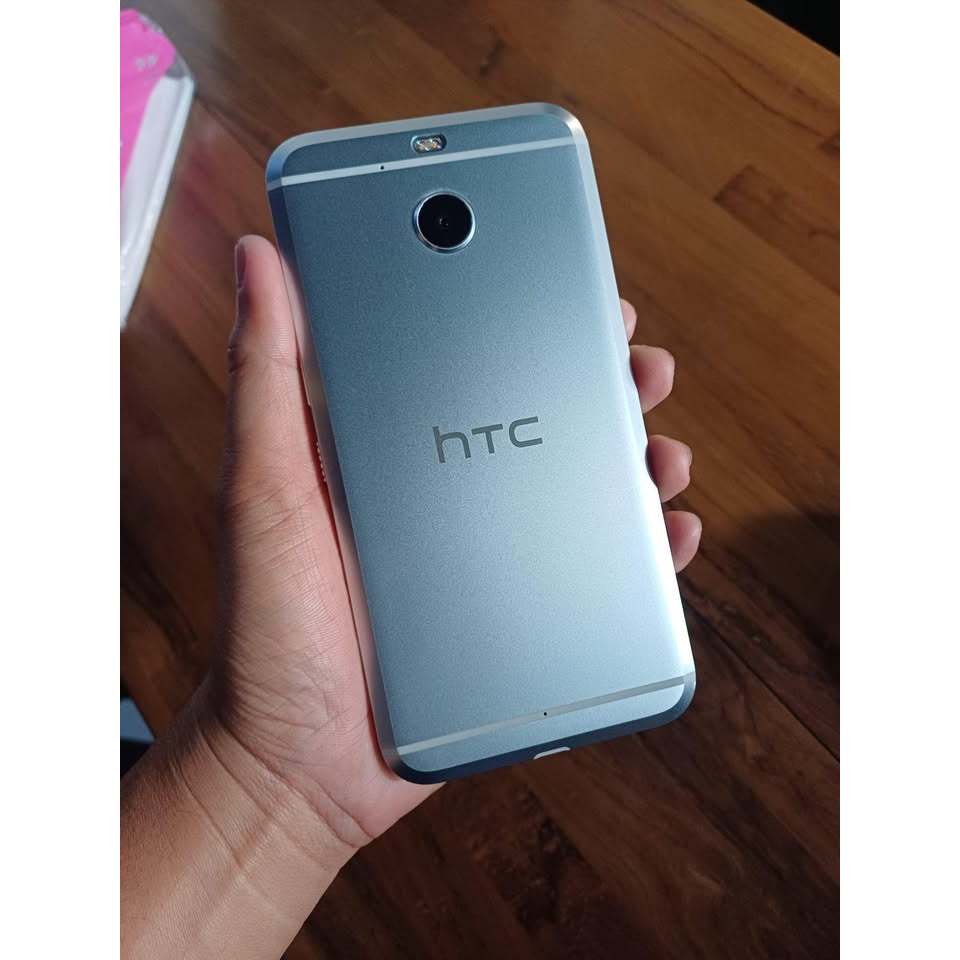 HTC 10 EVO aka Bolt Cakep Mulus