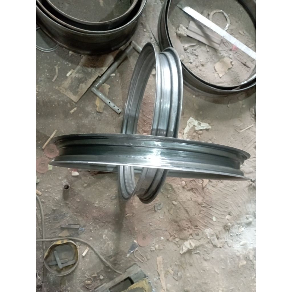 velg ring 21 18 lebar 185 225 satu set velg custum velg motor