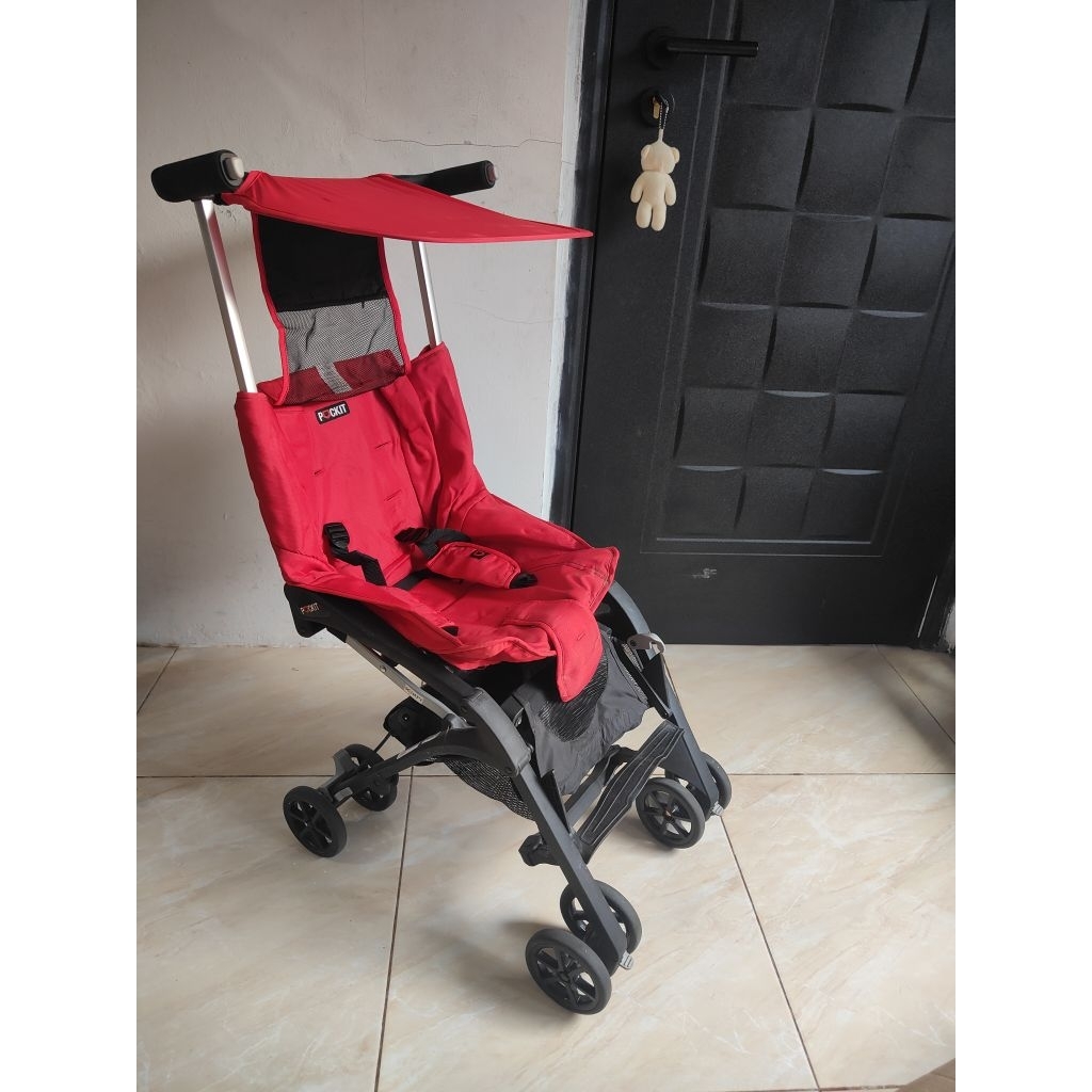 Cocolatte Stroller Pockit D340 Series Preloved
