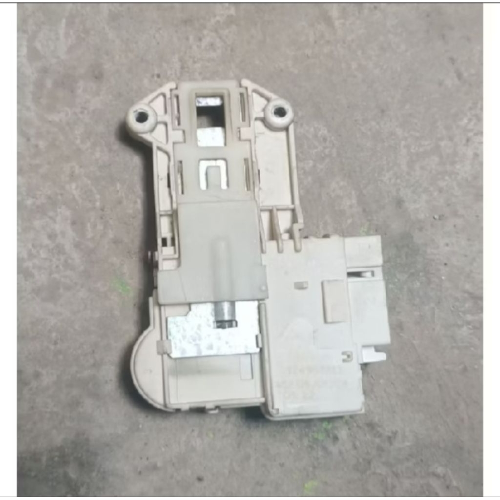 Door lock mesin cuci Lux wh 1090