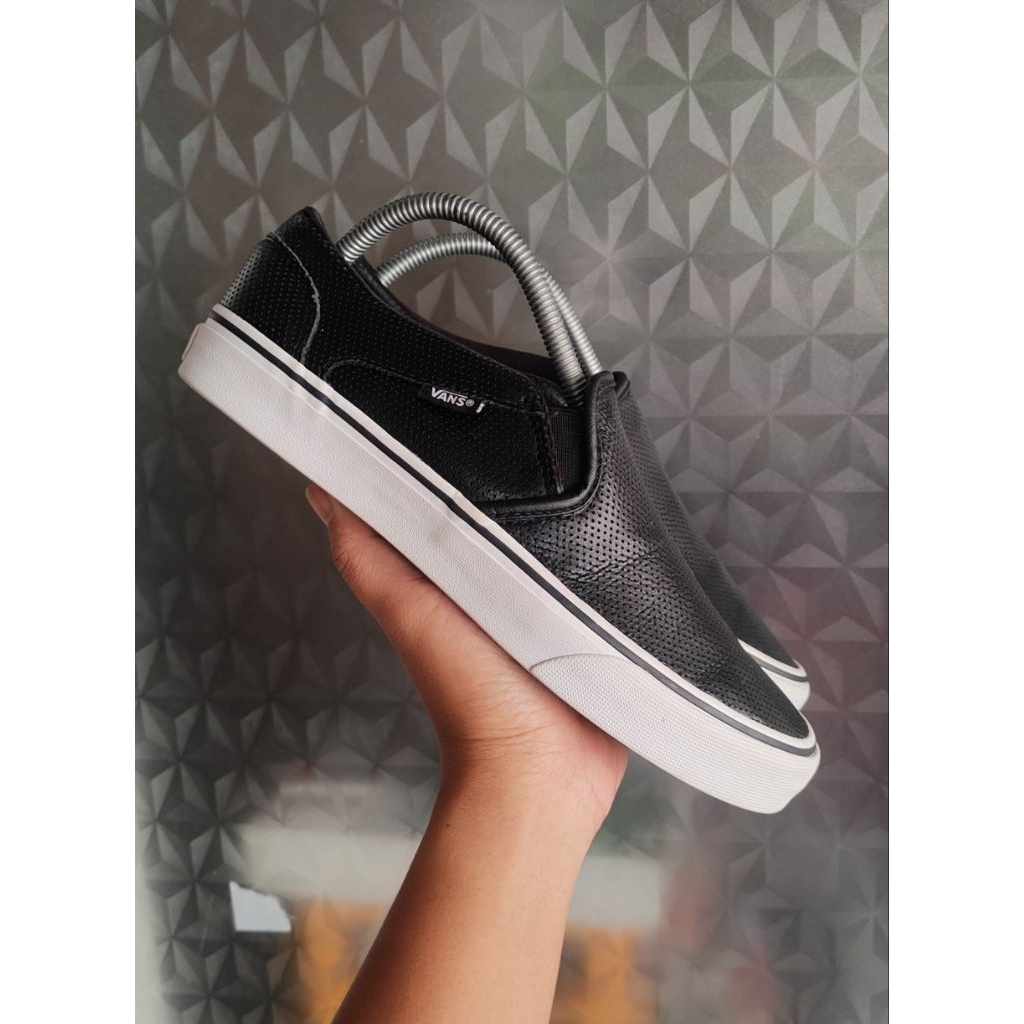 sepatu Vans size 40 second bekas preloved