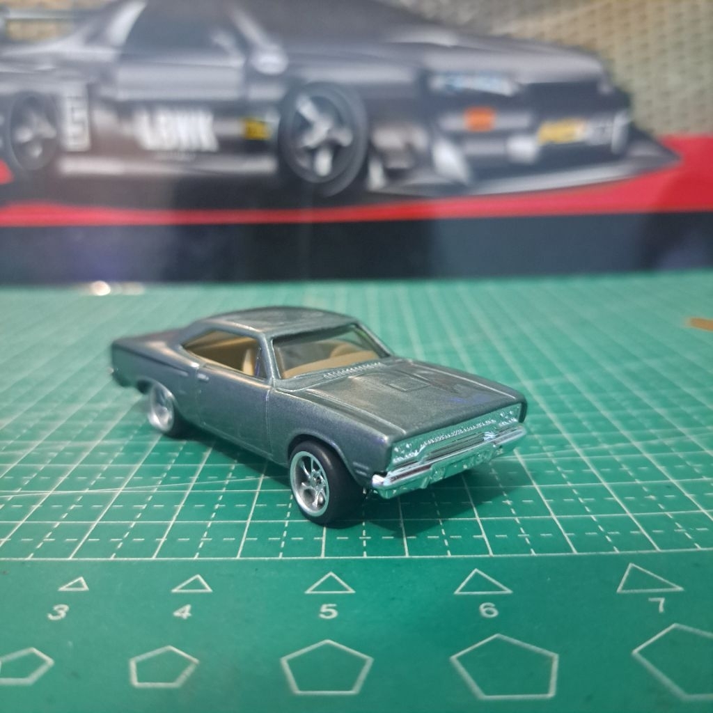Hot Wheels Fast and Furious Plymouth Road Runner
