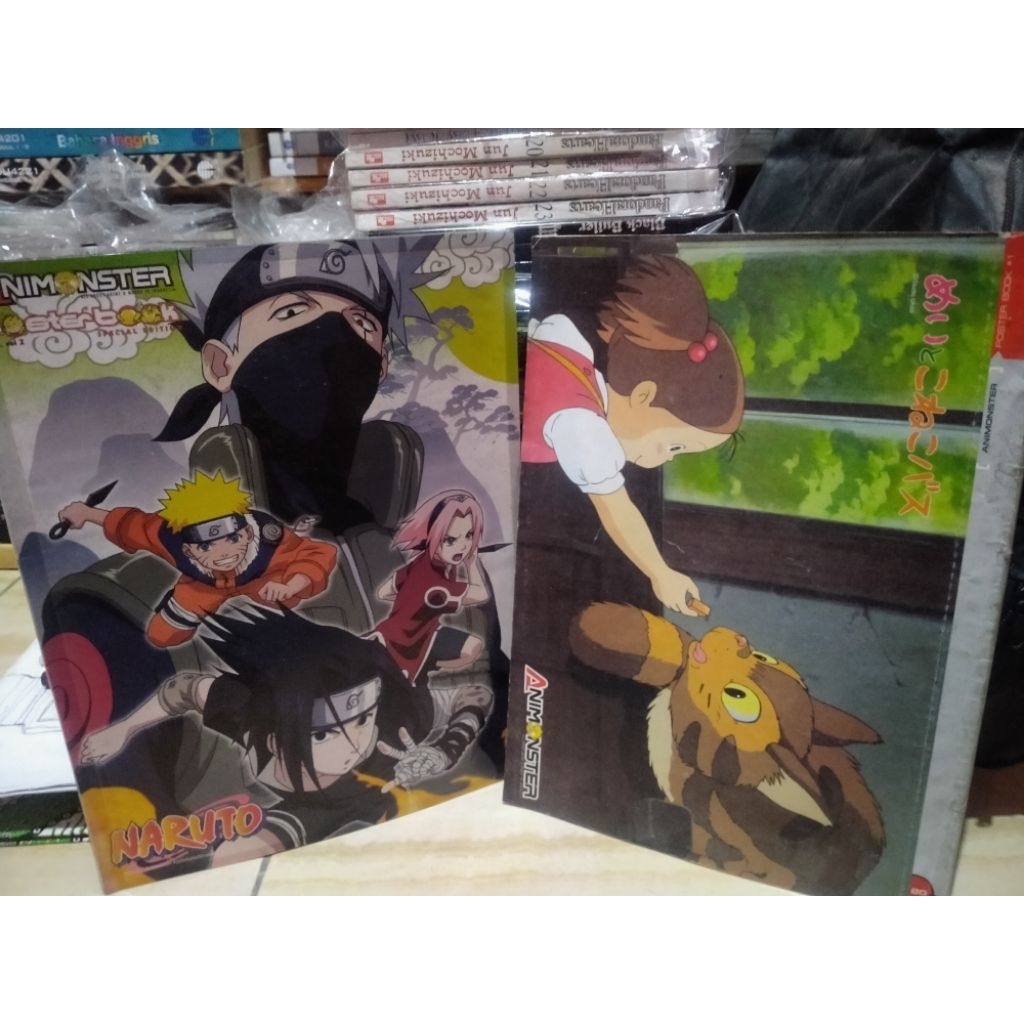 Paket 2 Majalah Posterbook Animonster vol 1 & 2