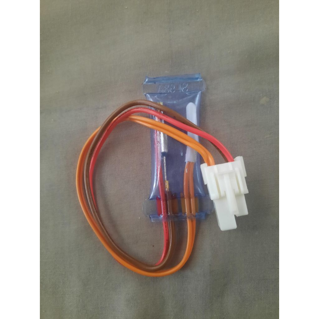 Bimetal Defrost kulkas Dua Pintu LG Inverter