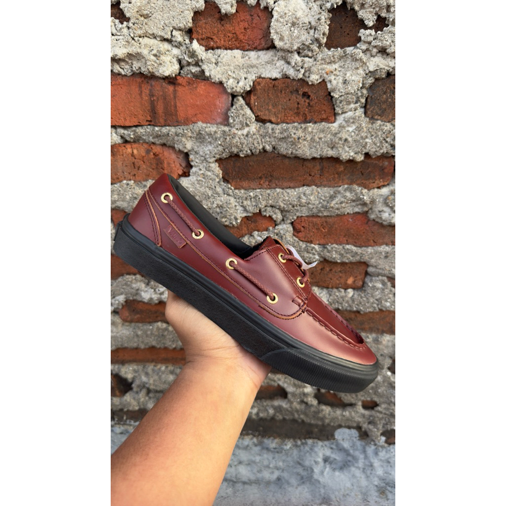Vans loafer 2 eyelet japan release