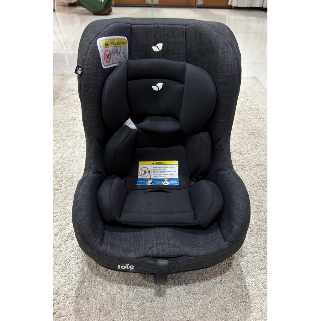 Preloved. CAR SEAT JOIE.