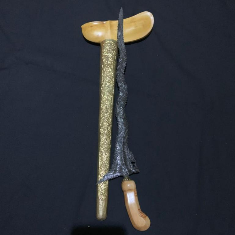 Keris Nogo Siluman dengan pamor Ri Wader yang berasal dari era Mataram Senopaten (abad ke-XVI) | KRS