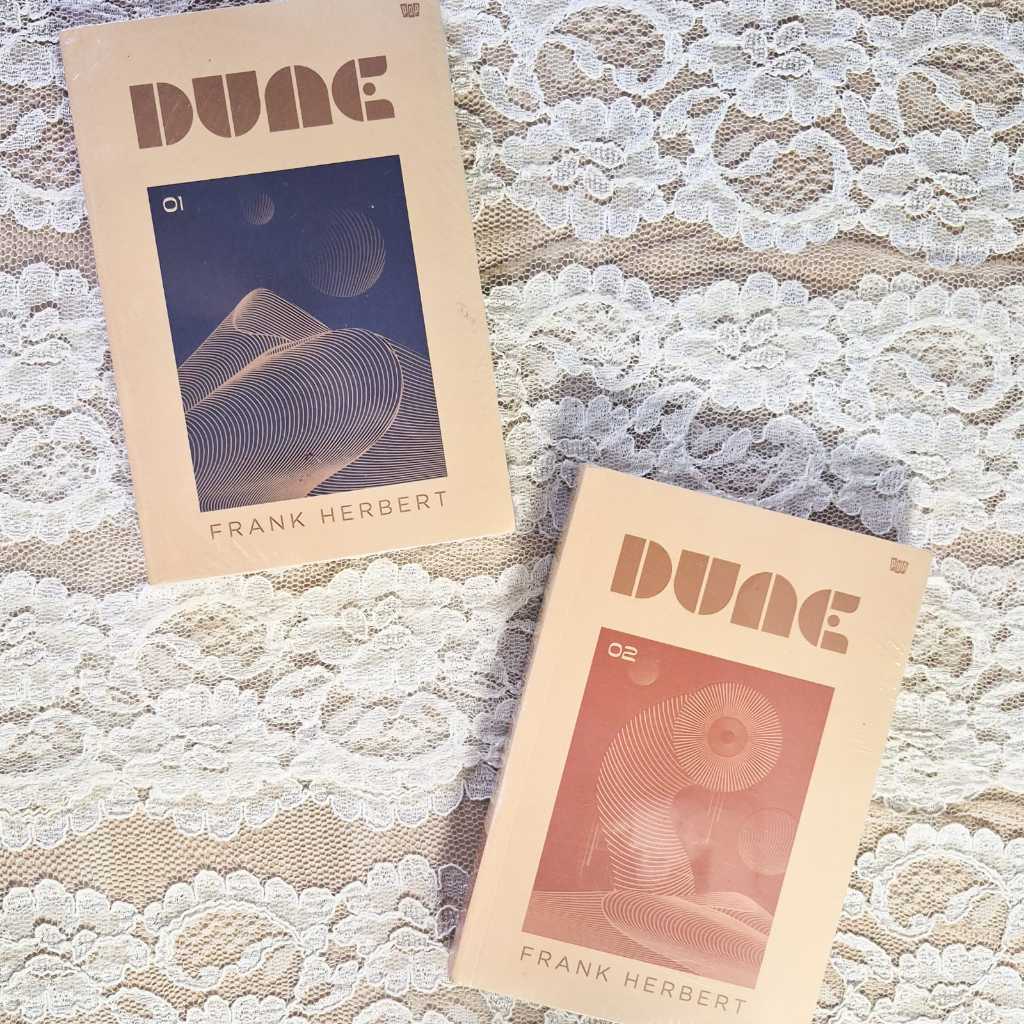 Preloved Dune by Frank Herbert | Bagian 1 dan 2 | Novel Populer Terjemahan | Ori Segel