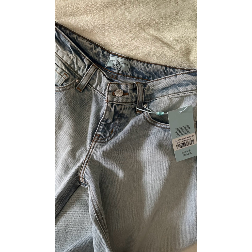 TLC Revice baggy low rise jeans, new with tag