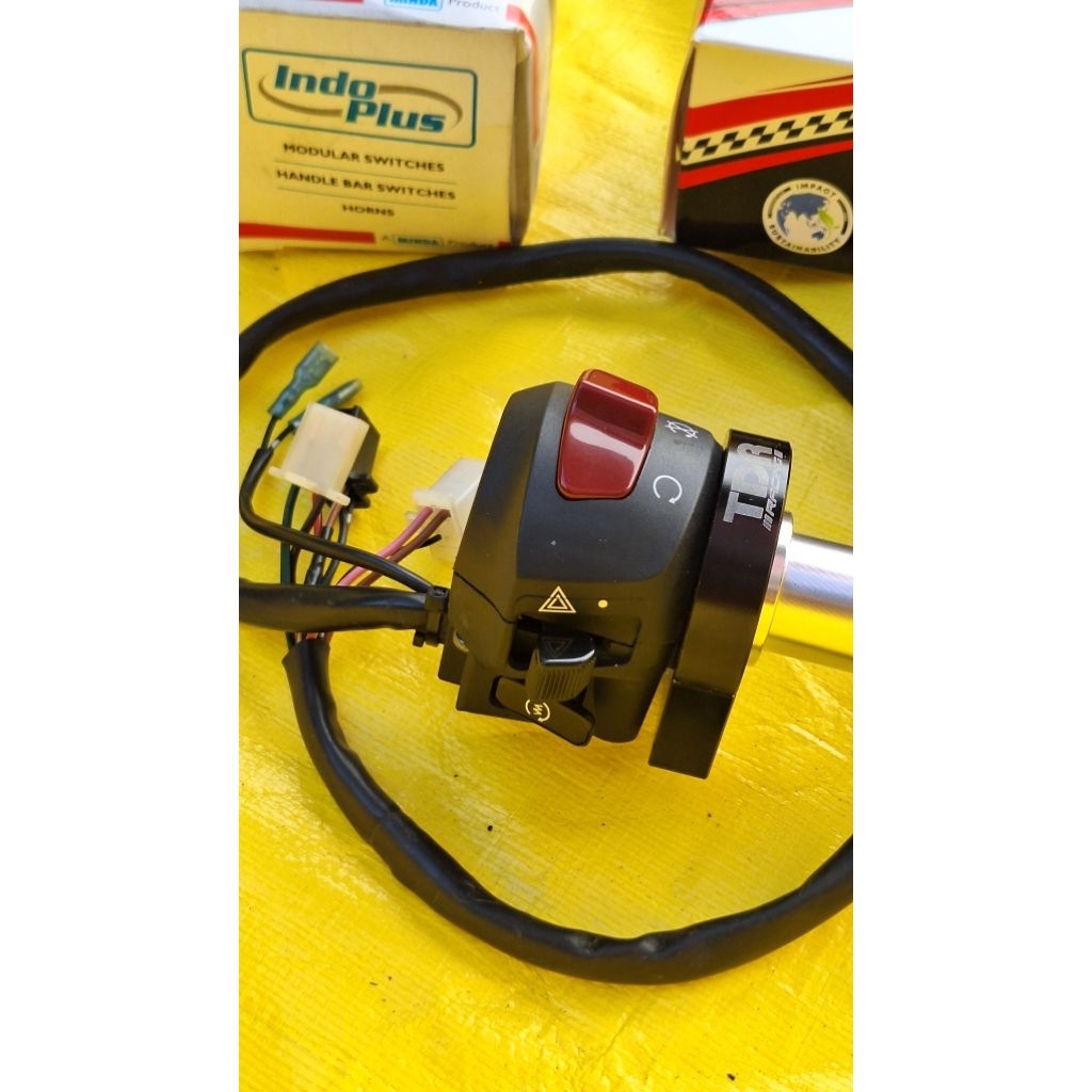 High throttle/ gas spontan tdr + saklar kanan yamaha r15 ori minda