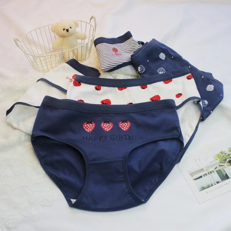 CELANA DALAM WANITA MOTIF STRAWBERRY LUCU