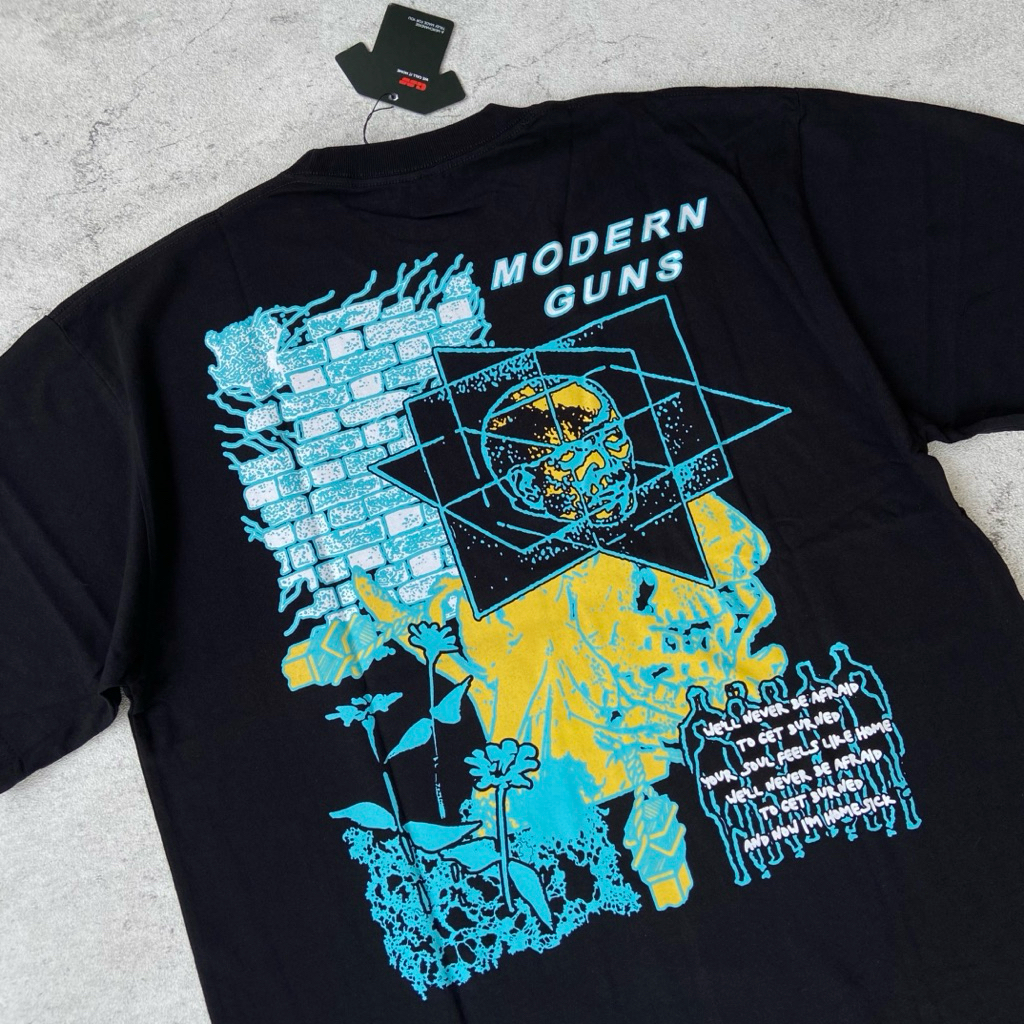MODERN GUNS - THE PAST TSHIRT
