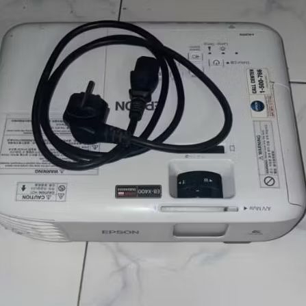 proyektor Epson minus lampu mati