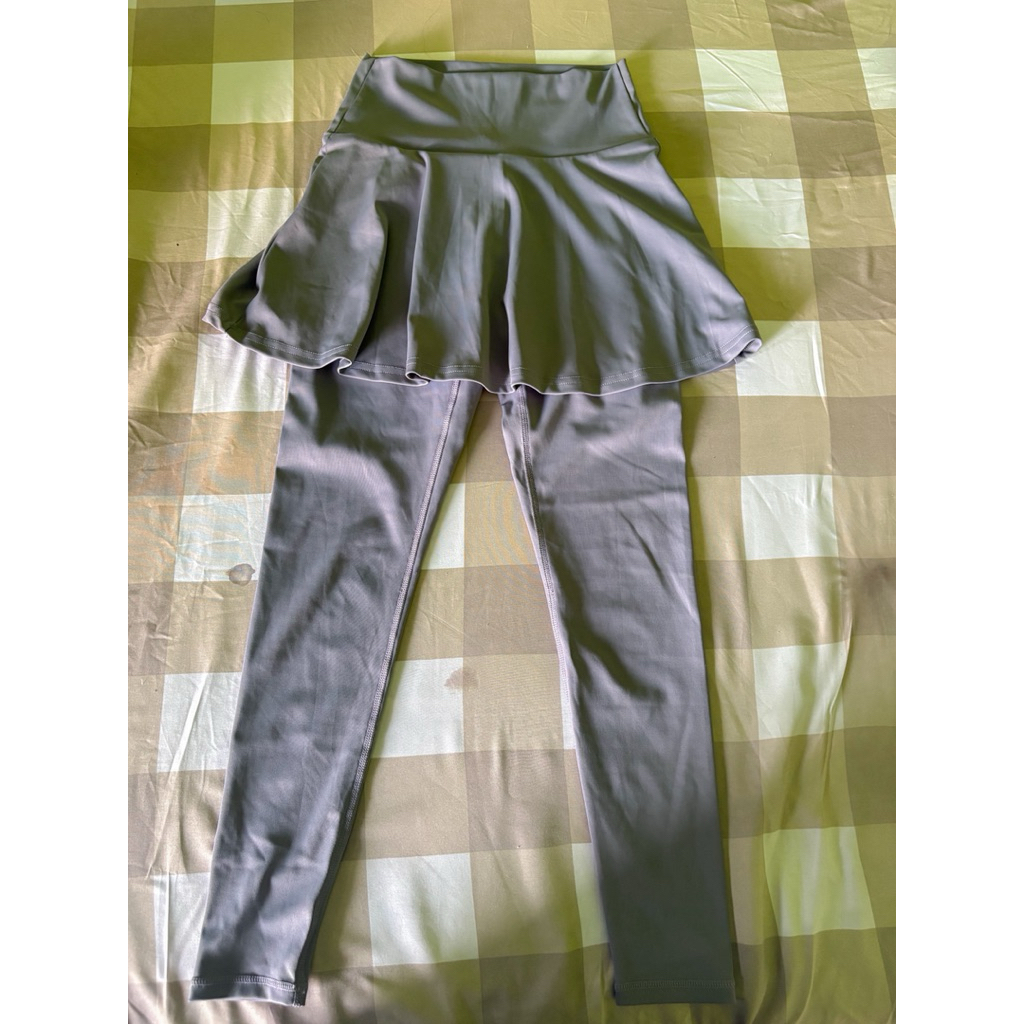 PRELOVED LEGGING ROK OLAHRAGA