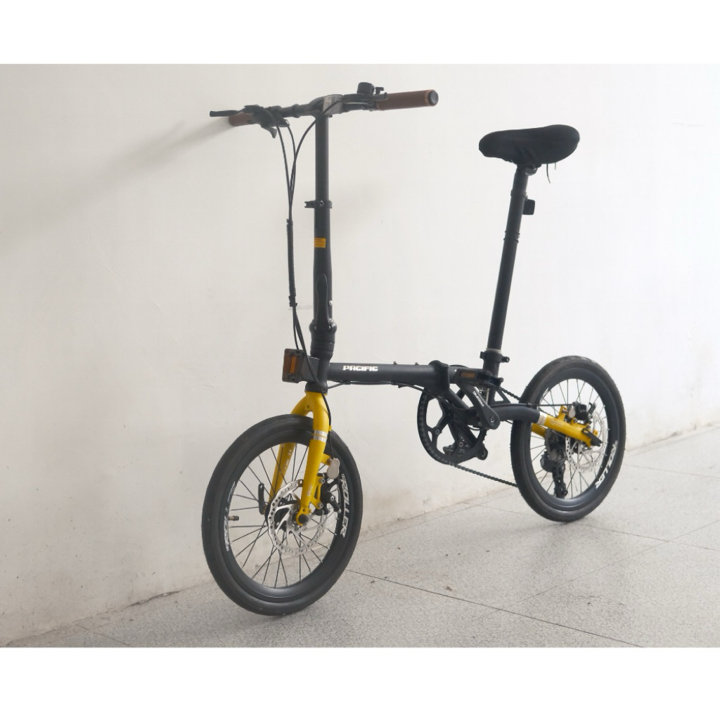 Sepeda Lipat Pacific Flux 3.5 Half Moon 20’’