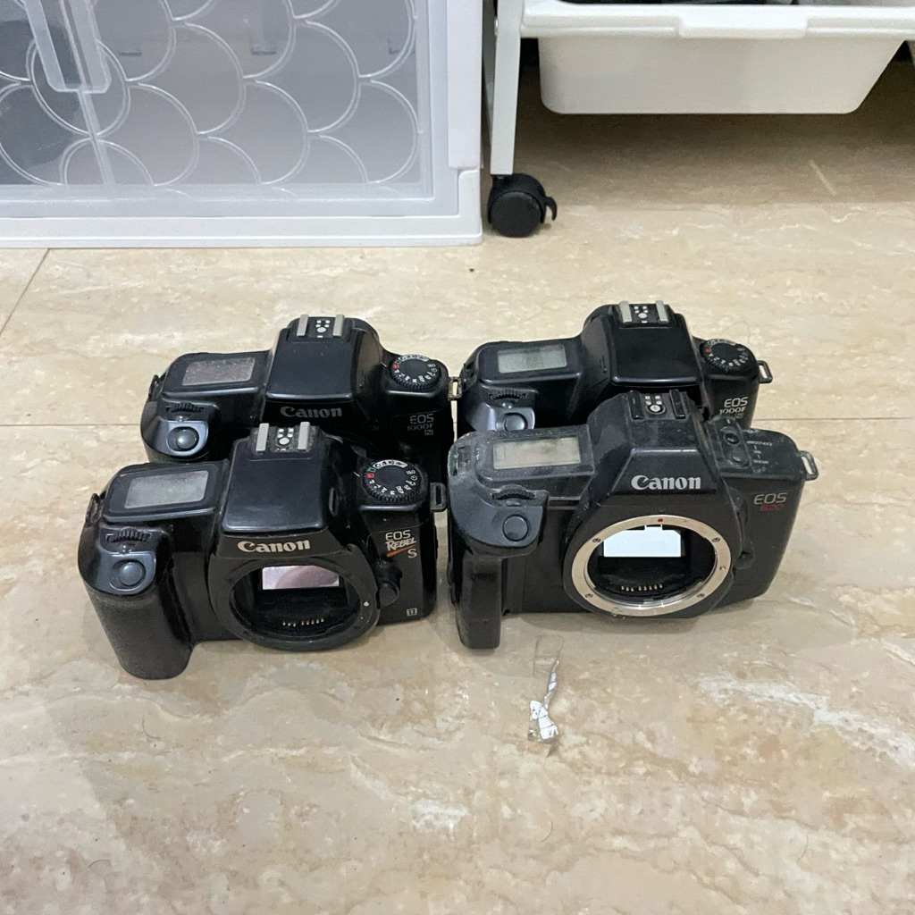 KAMERA ANALOG SLR FILM MATI MATOT MATI TOTAL MURAH MERIAH