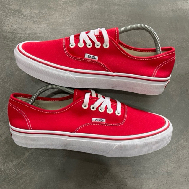 [Size 43] Vans Authentic Classic Red Chilli Second Kondisi Mulus Nominus Like New. Harga Baru nya 2.