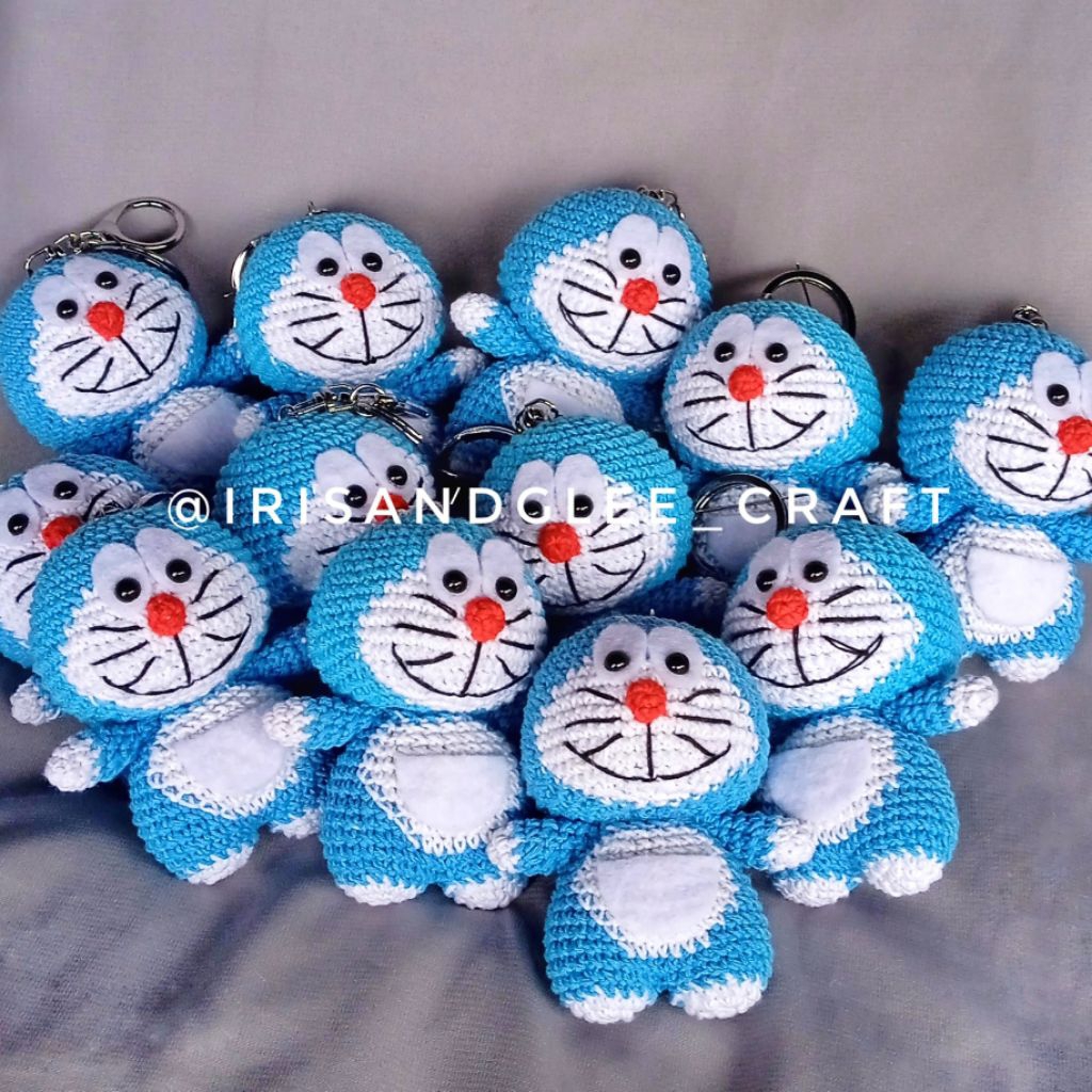 Amigurumi Doraemon Keychain/Gantungan kunci Doraemon/Gantungan kunci rajut