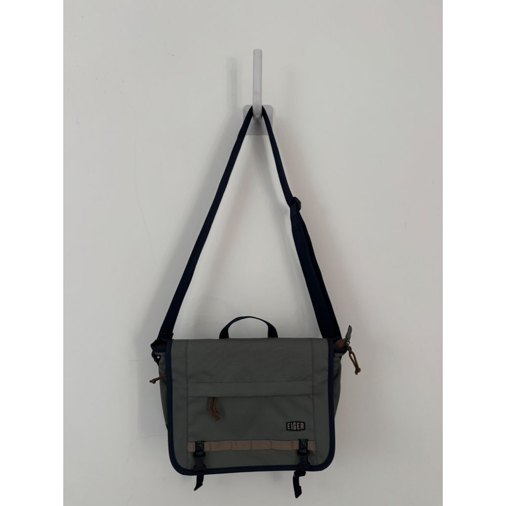 Tas Slempang Eiger