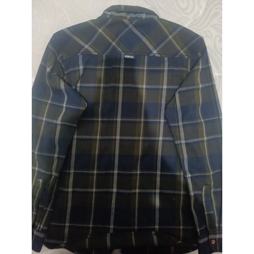 Malebe Rock Shirt Kemeja Flannel Lengan Panjang