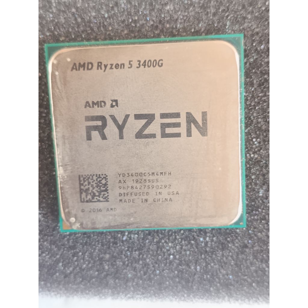 Prosesor AMD Ryzen 5 3400G tray