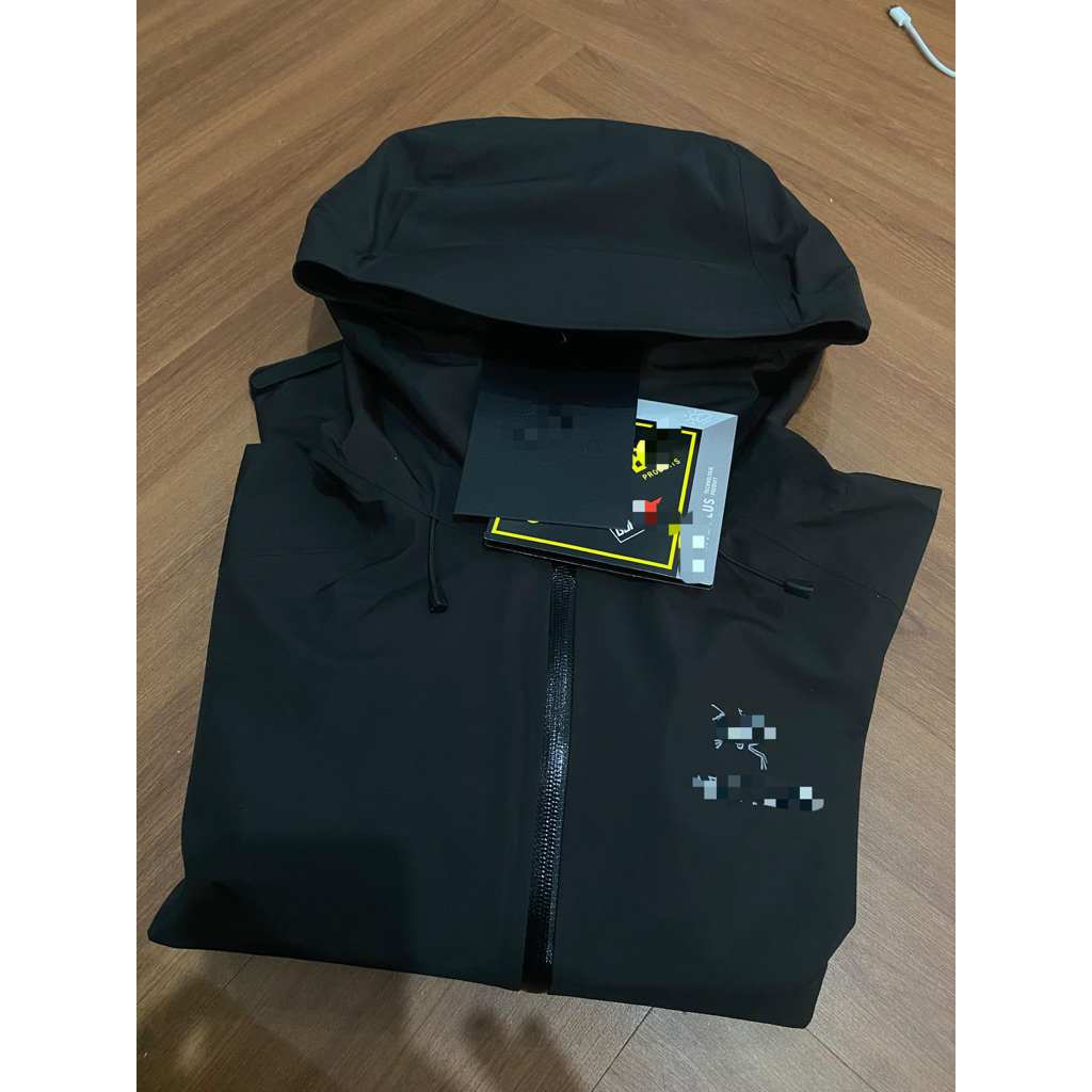 Jaket Outdoor jacket gunung tahan air gorpcore